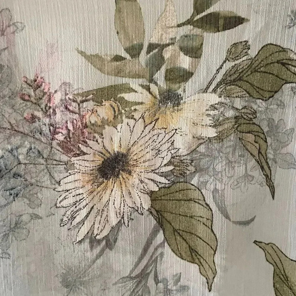 Floral Print Women's Top - Picture 9 of 15